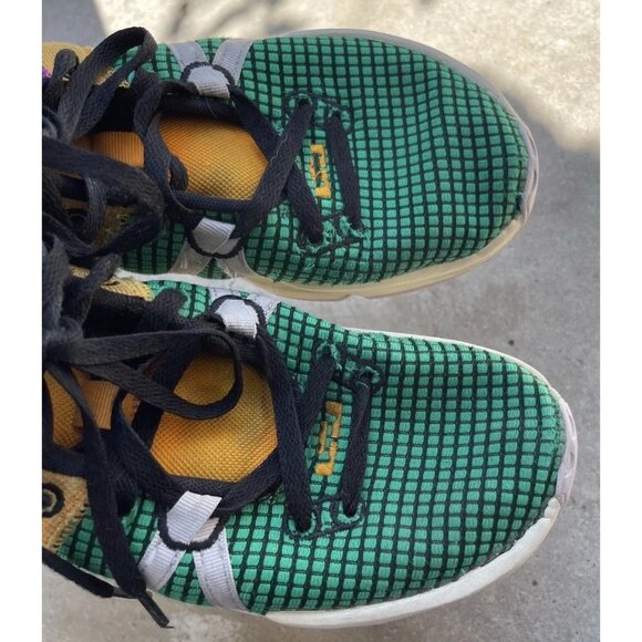 Nike Lebron Witness 7 Men's Size 7.5 Multicolor Basketball Shoes DM1123-501 - Picture 3 of 16